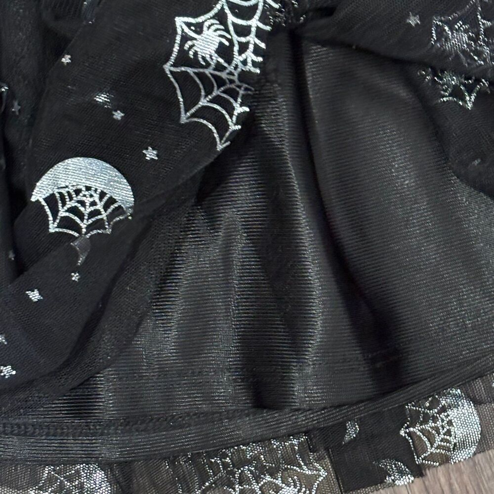 Way to Celebrate Girls Halloween Tutu Skirt XS 4/5 Black Silver Sparkly NWOT - Picture 4 of 5